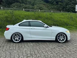 BMW M235i