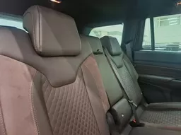 Jeep Commander