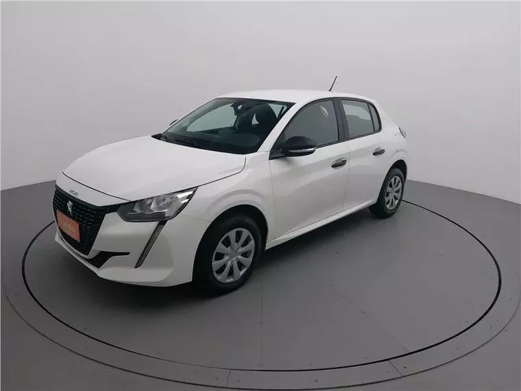 Peugeot 208 Branco 11