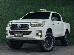 Toyota Hilux SW4
