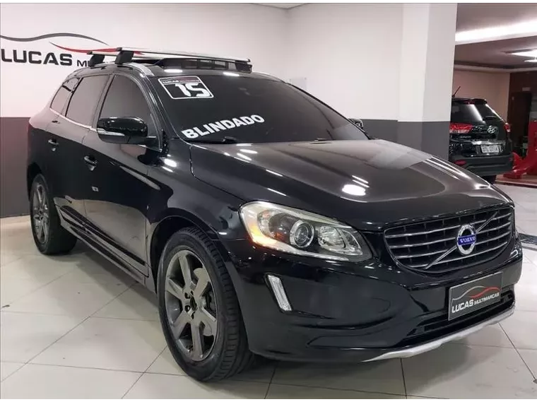 Volvo XC60 Preto 6