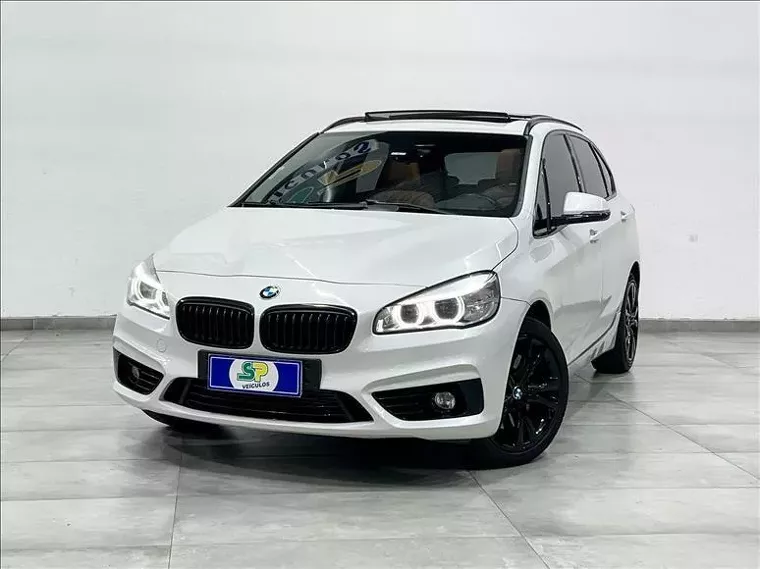 BMW 225i Branco 1