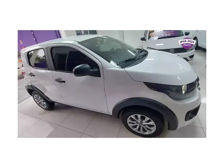 Fiat Mobi Branco 2