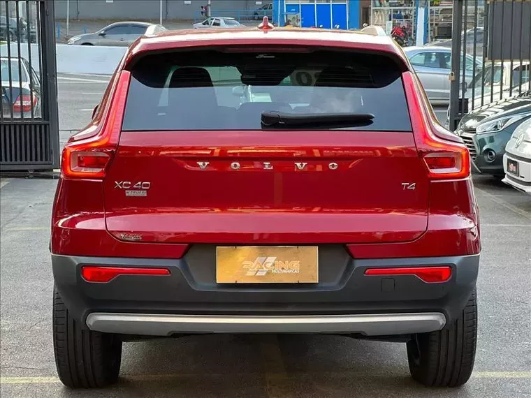 Volvo XC40 Vermelho 5