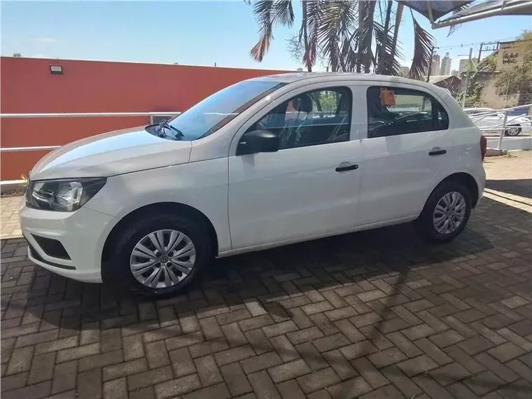 Volkswagen Gol Branco 1