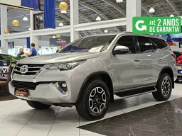 Toyota Hilux SW4