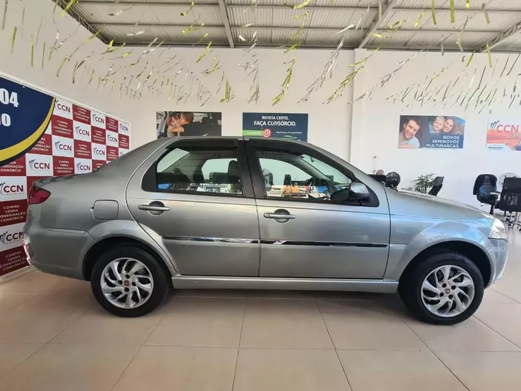 Fiat Siena Cinza 2