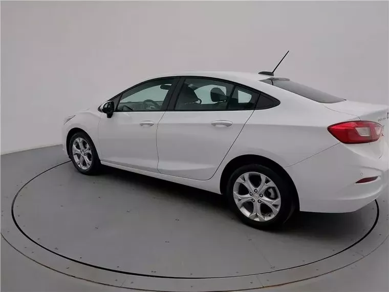 Chevrolet Cruze Branco 13