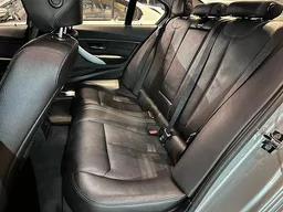 BMW 328i