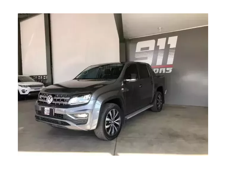 Volkswagen Amarok Cinza 4