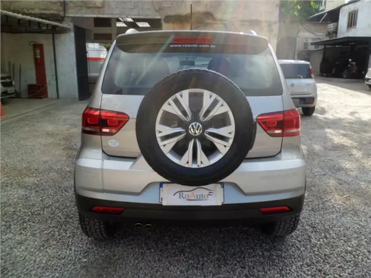 Volkswagen Crossfox Prata 10