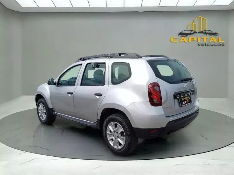 Renault Duster Prata 10