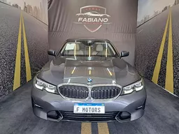 BMW 320i