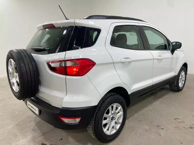 Ford Ecosport Branco 15