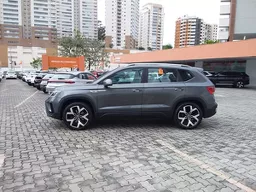 Volkswagen Taos