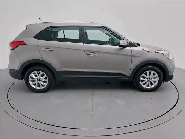 Hyundai Creta Prata 3