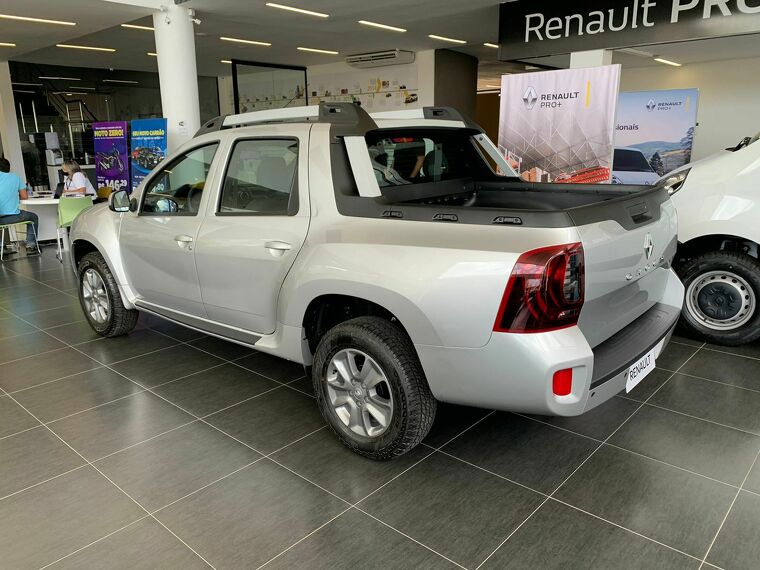 Renault Duster Oroch Cinza 2