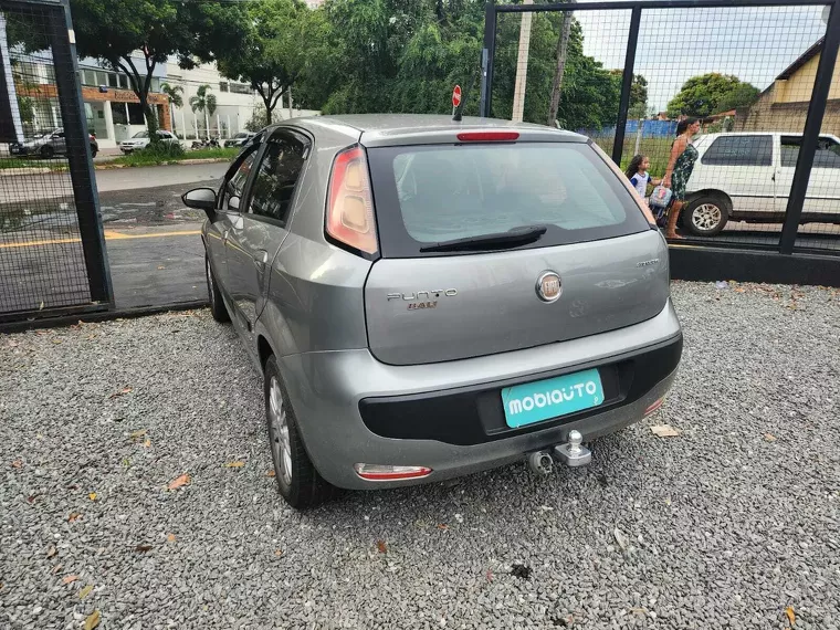 Fiat Punto Cinza 9