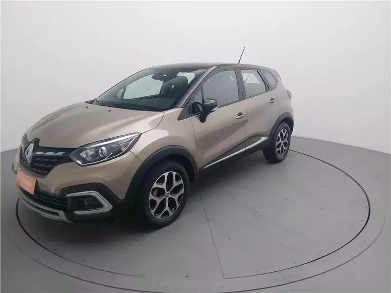 Renault Captur Bronze 18