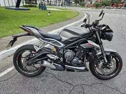 Street Triple