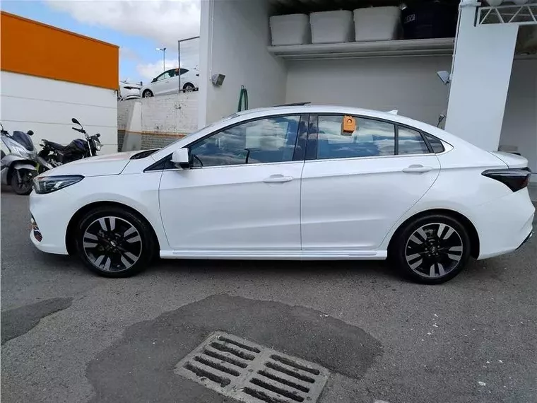 Chery Arrizo 6 Pro Branco 5