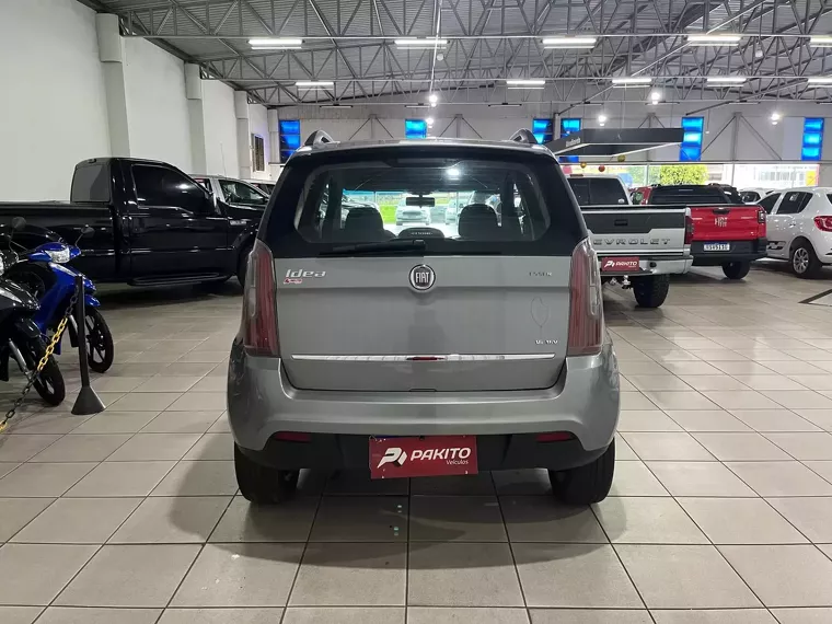 Fiat Idea Cinza 2