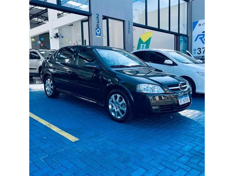 Chevrolet Astra Verde 3