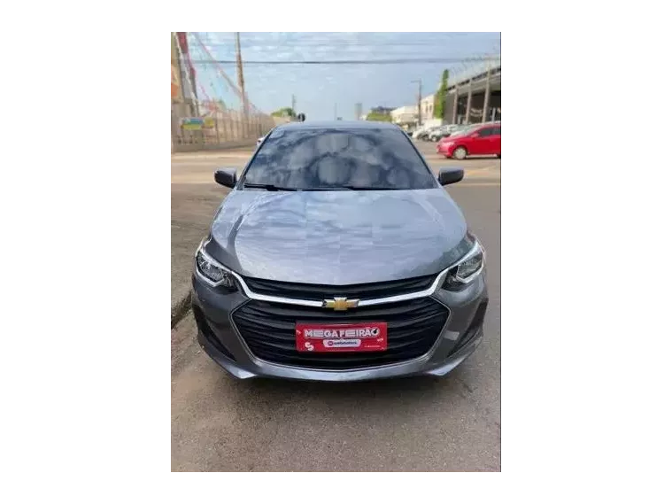 Chevrolet Onix Cinza 16