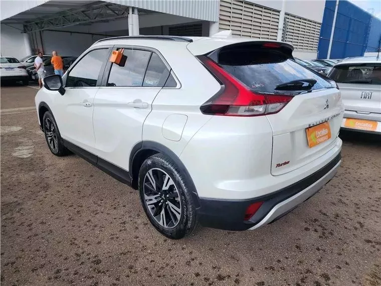 Mitsubishi Eclipse Cross Branco 2