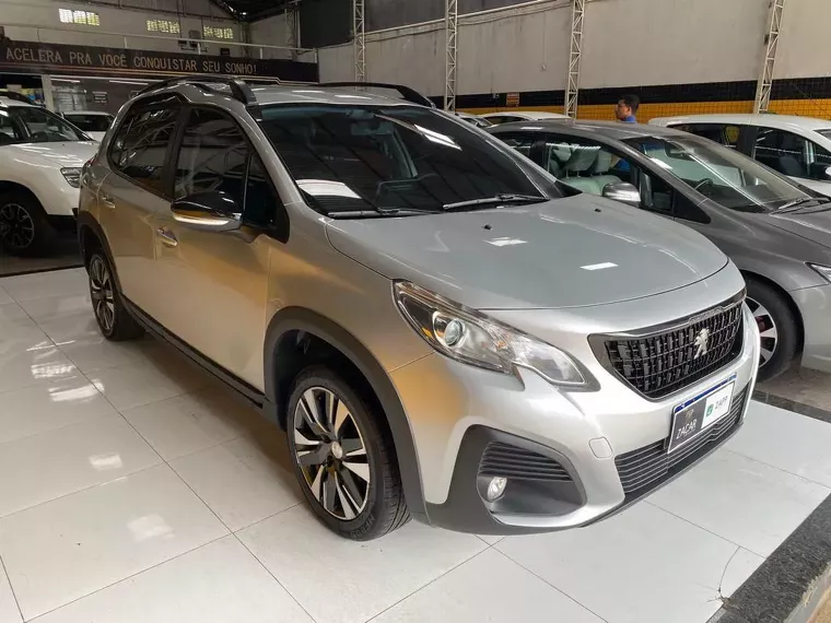 Peugeot 2008 Prata 9