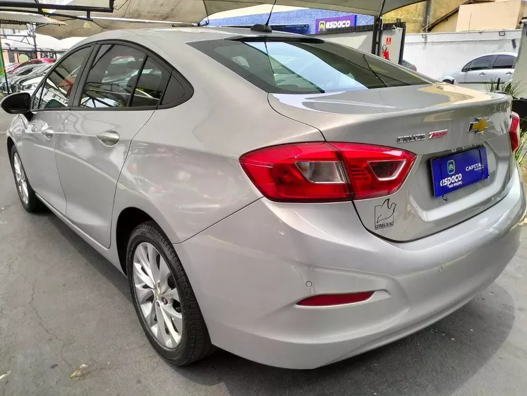 Chevrolet Cruze Prata 7