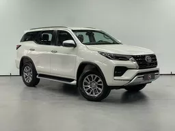 Toyota Hilux SW4