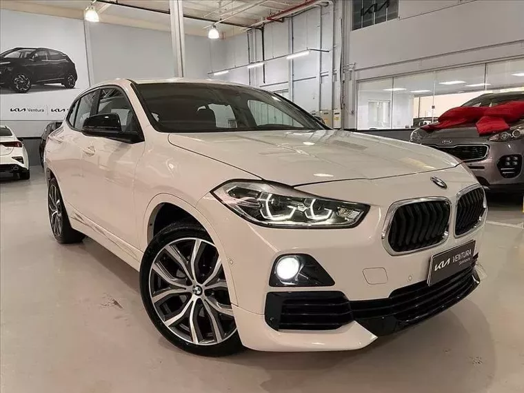 BMW X2 Branco 11