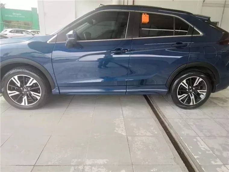 Mitsubishi Eclipse Cross Azul 4