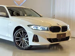 BMW 320i