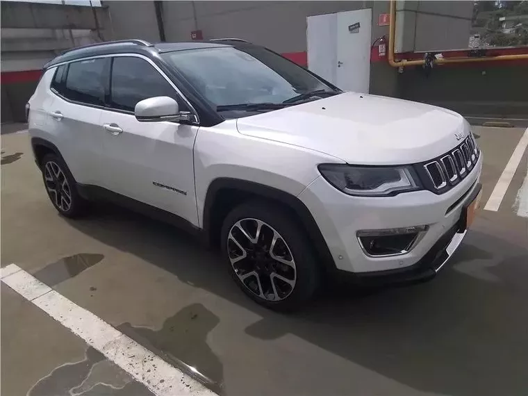 Jeep Compass Branco 13