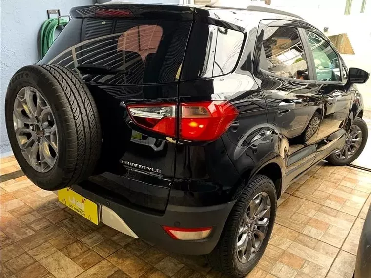 Ford Ecosport Preto 3