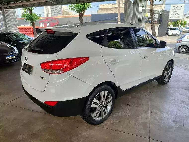 Hyundai IX35 Branco 15