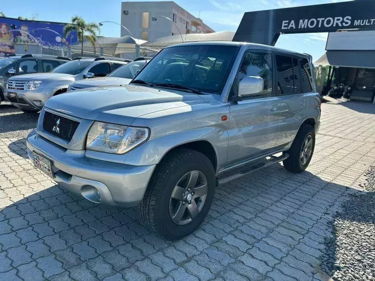 Mitsubishi Pajero Prata 9