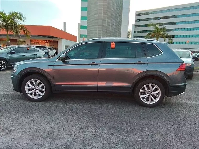 Volkswagen Tiguan Cinza 10