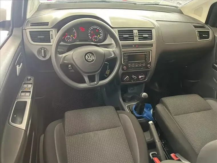 Volkswagen Fox Branco 4