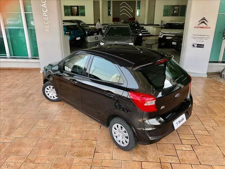 Ford KA Preto 6