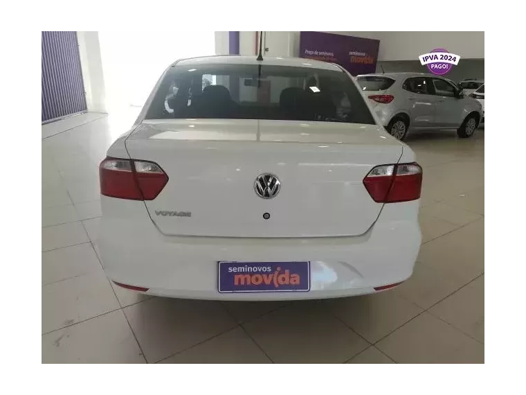 Volkswagen Voyage Branco 2