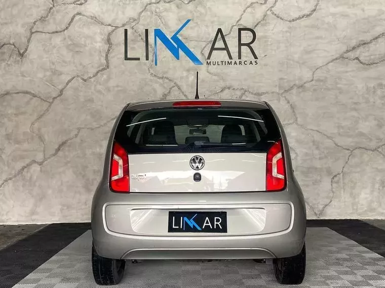 Volkswagen UP Prata 5