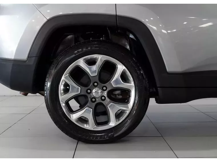 Jeep Compass Prata 11