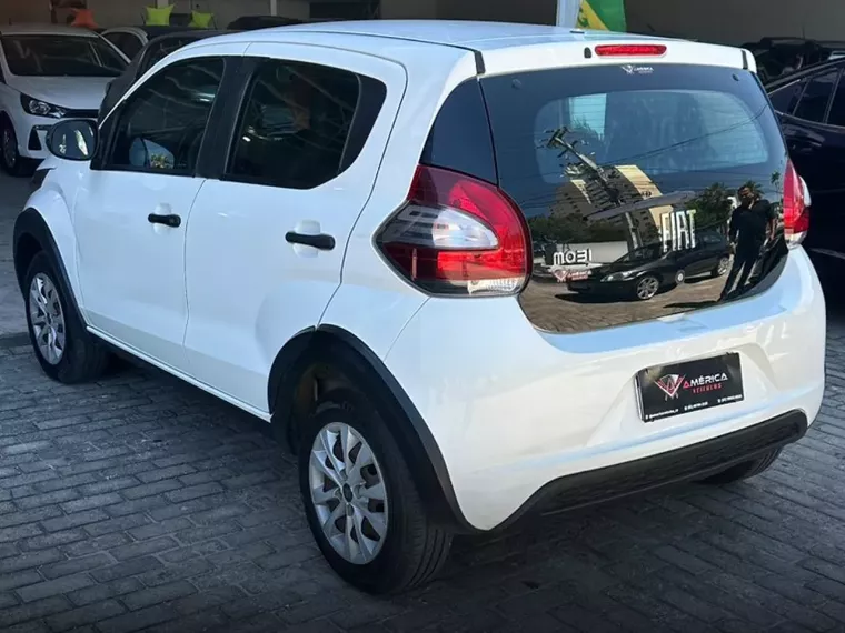 Fiat Mobi Branco 6