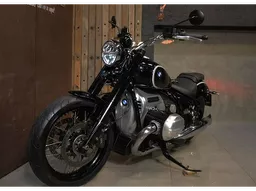 BMW R 18