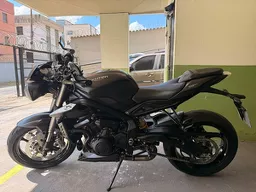 Street Triple