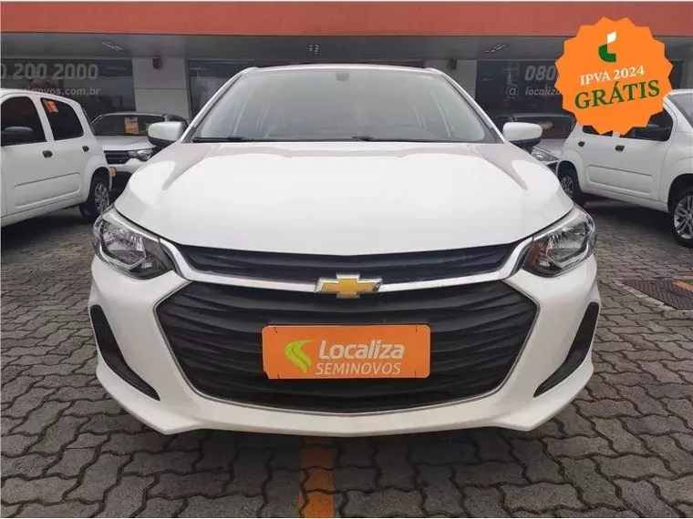 Chevrolet Onix Branco 8