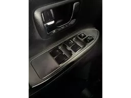 Mitsubishi Pajero Full